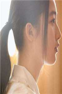职场开挂，她从社畜变身顶流女王