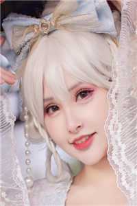 重生后，我靠氪金云养未来女帝沈云凌清雪大结局